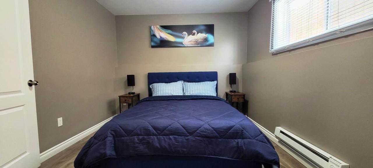 Blue Wave 2 Bedroom Suite Саскатун Екстериор снимка
